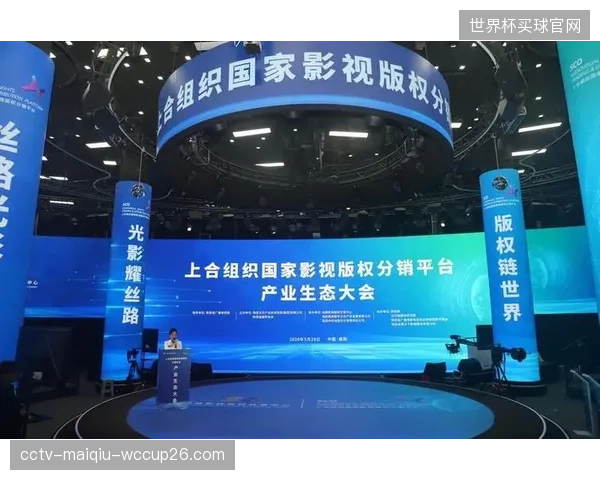 将赛事版权分销给多个平台，表面上扩大了覆盖面，但本质上却严重稀释了每个平台会员服务的独特性和商业价值